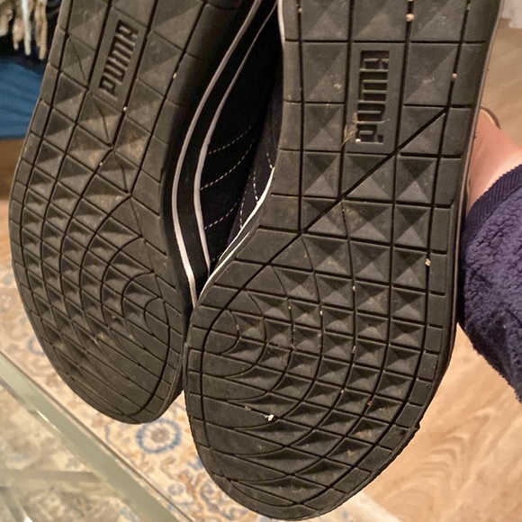 Men's Puma Sneakers - black suede men’s size 11 - Picture 5 of 5